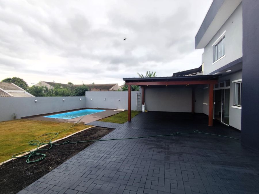 Sobrado Geminado - Venda - Lot. Prass - Marechal Cândido Rondon - PR