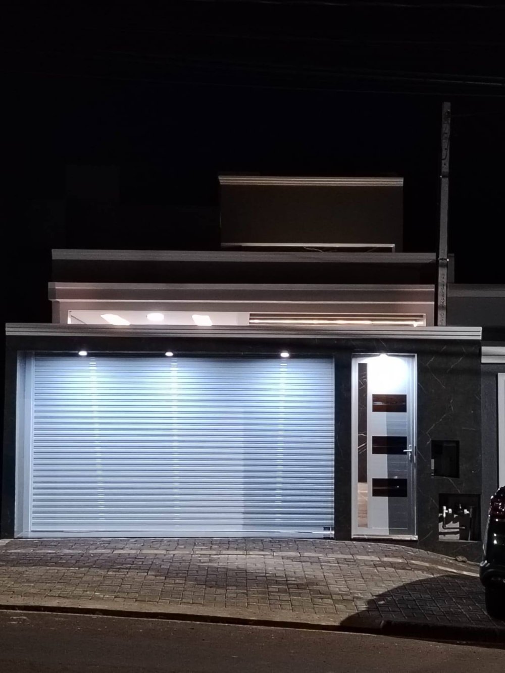 Casa Geminada - Venda - Centro - Marechal Cândido Rondon - PR